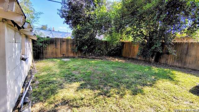 Image 23 of 24 For 1338 Elsmere Pl W