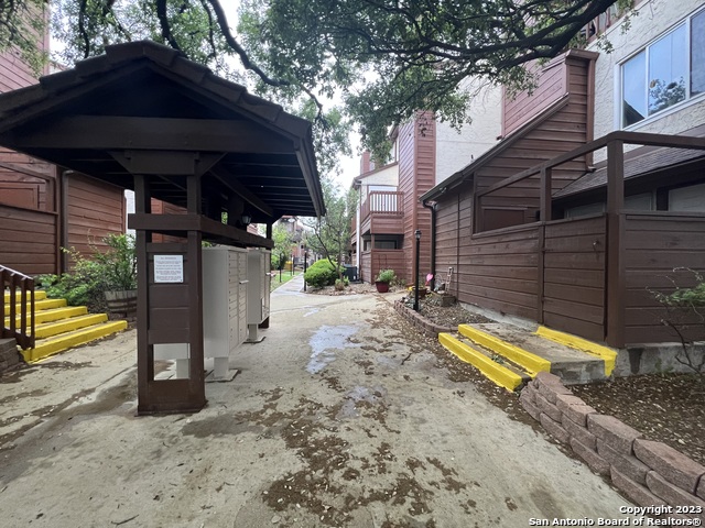 Image 16 of 17 For 10527 Perrin Beitel Rd  C102