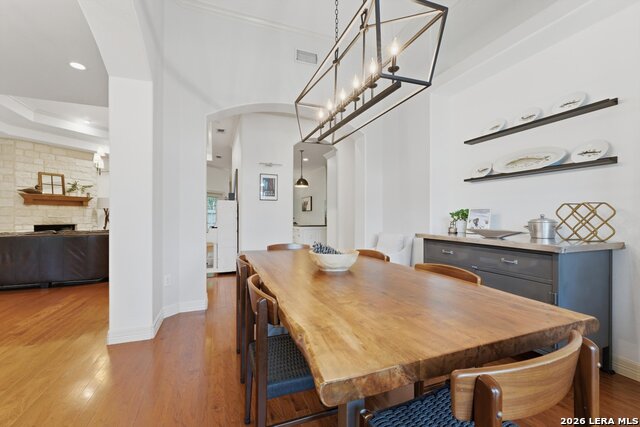 Image 13 of 35 For 429 English Oaks Cir