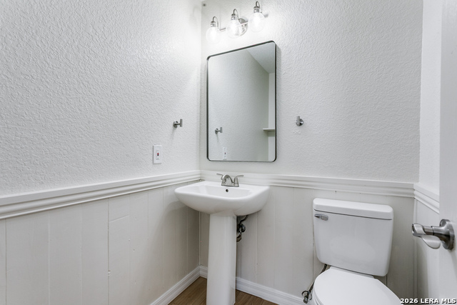 Image 21 of 36 For 5011 Terrace Wood