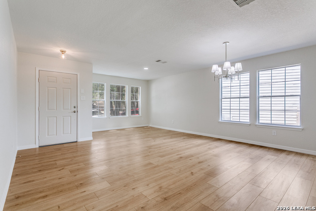 Image 5 of 36 For 5011 Terrace Wood