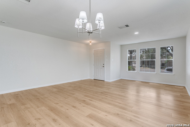 Image 6 of 36 For 5011 Terrace Wood