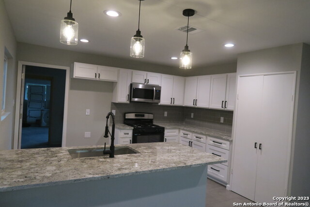 Image 3 of 18 For 67 Winn Ave  