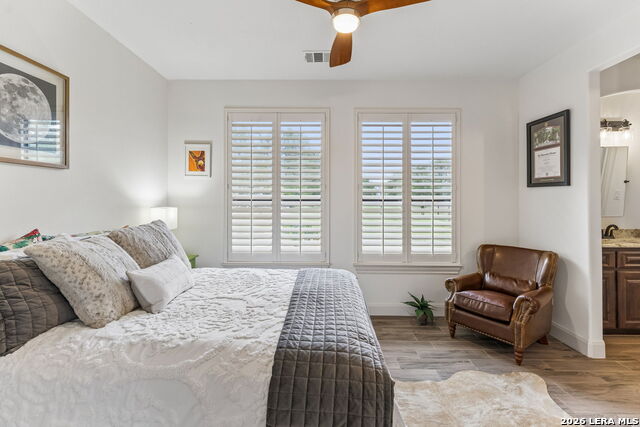 Image 27 of 43 For 1330 Palmetto Pt