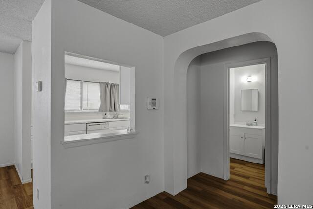 Image 9 of 26 For 7554 Foss Mdws