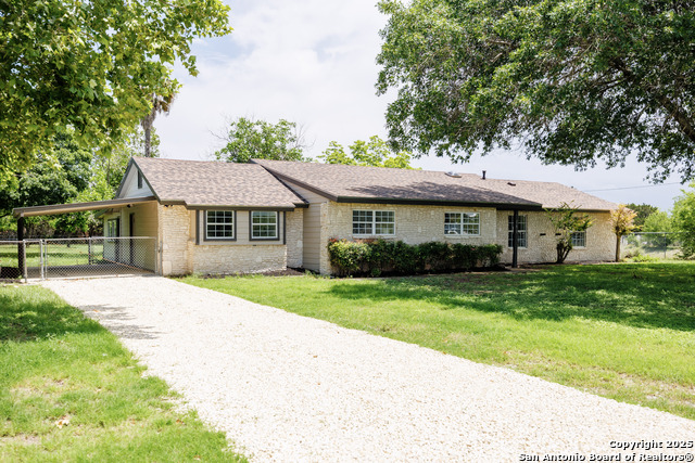 Image 2 of 49 For 15031 Geronimo