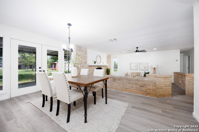 Image 25 of 49 For 15031 Geronimo