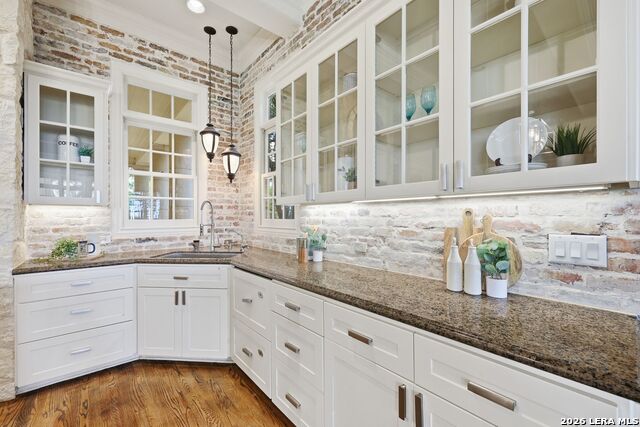 Image 14 of 63 For 6730 Wagner Way