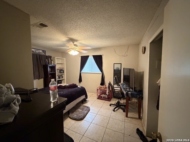 Image 14 of 21 For 5014 Binz Engleman Rd