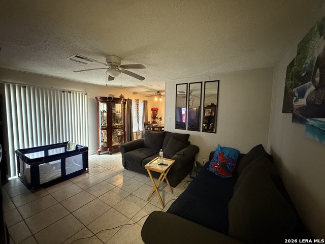 Image 3 of 21 For 5014 Binz Engleman Rd