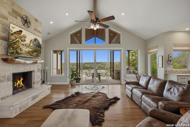 Image 10 of 70 For 134 Stallion Estates Dr