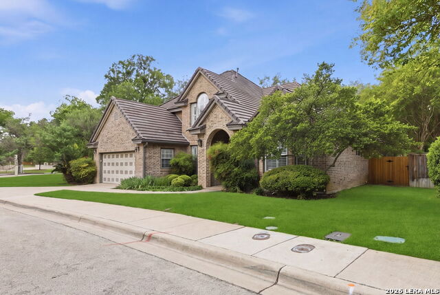 Image 3 of 59 For 3 Sherborne Wood