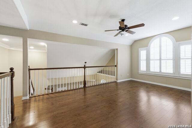 Image 39 of 59 For 3 Sherborne Wood