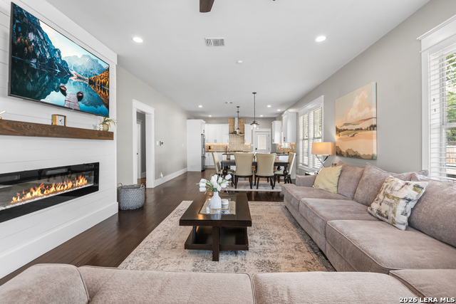 Image 20 of 42 For 1502 Nolan St