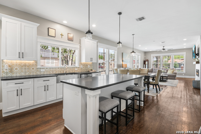 Image 28 of 42 For 1502 Nolan St