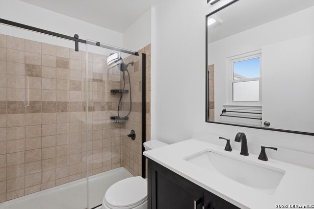 Image 13 of 21 For 5707 Larkdale Dr