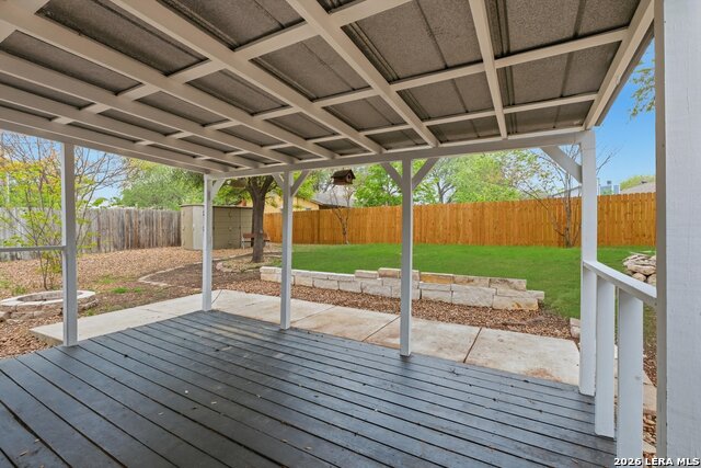 Image 18 of 21 For 5707 Larkdale Dr
