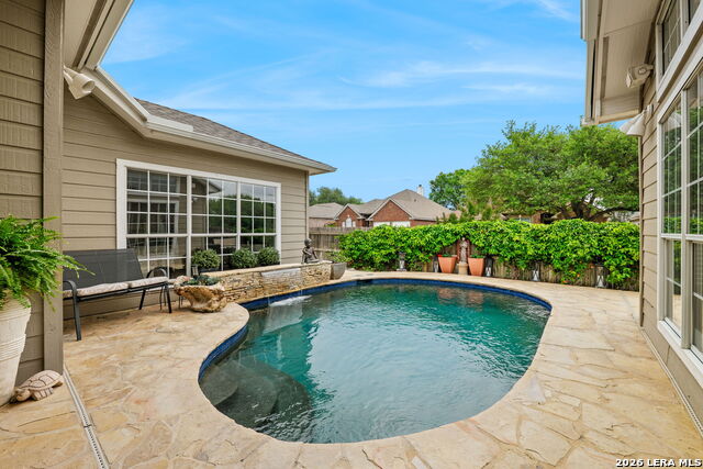 Image 27 of 32 For 24902 Crescent Run