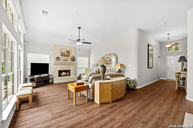 Image 3 of 32 For 24902 Crescent Run