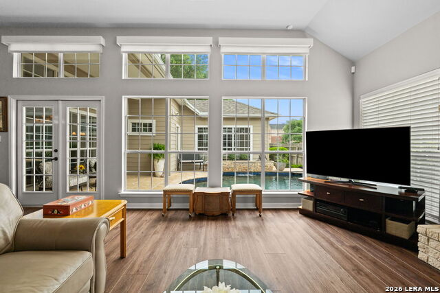 Image 7 of 32 For 24902 Crescent Run