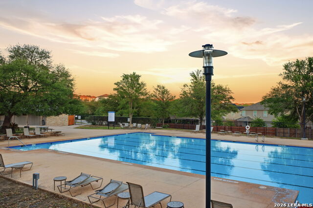 Image 49 of 50 For 707 Quemada  