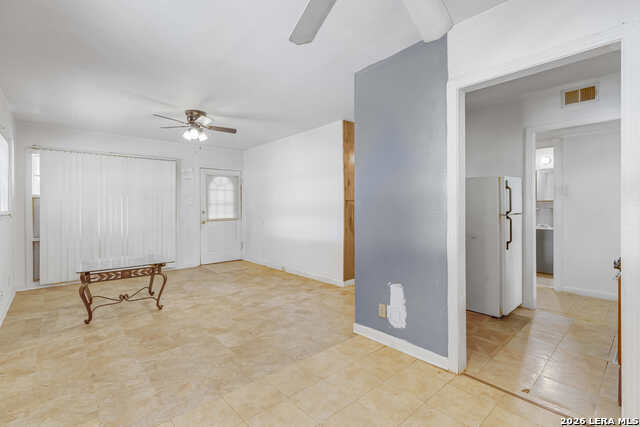 Image 11 of 30 For 305 Brahan Blvd