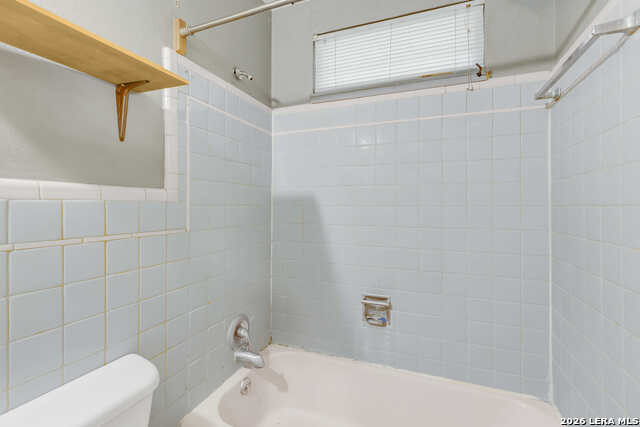 Image 14 of 30 For 305 Brahan Blvd