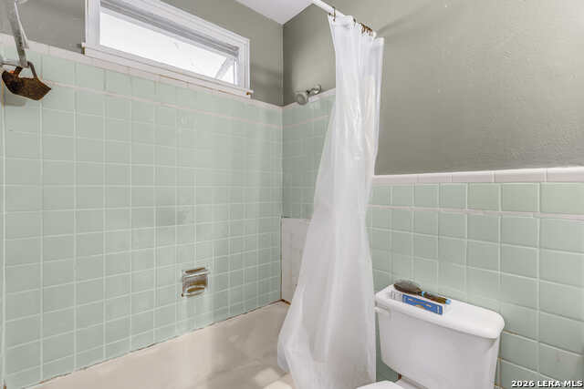 Image 23 of 30 For 305 Brahan Blvd