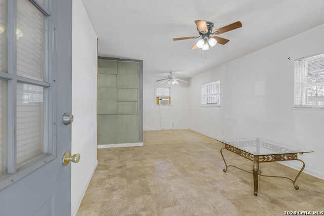 Image 7 of 30 For 305 Brahan Blvd