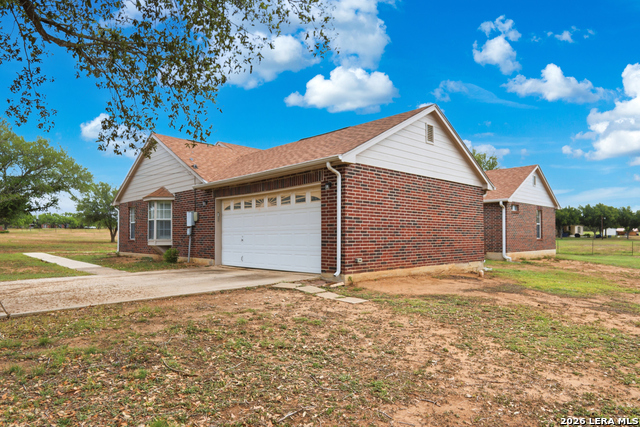 Image 24 of 35 For 626 Home Crossing