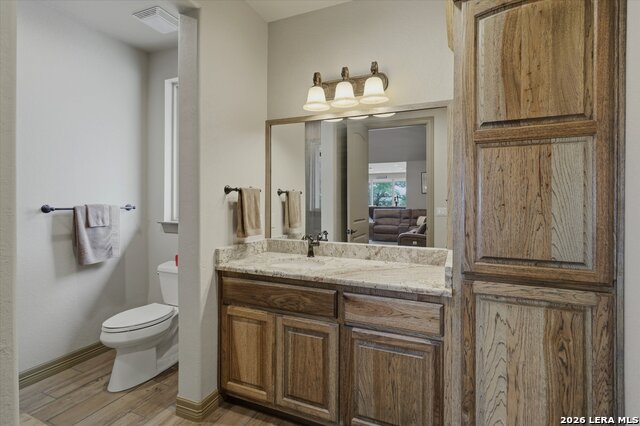 Image 36 of 90 For 1466 Crossbow