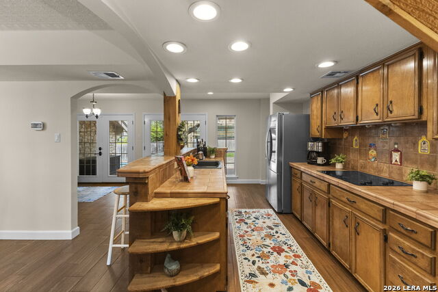 Image 16 of 37 For 3515 Hunters Circle