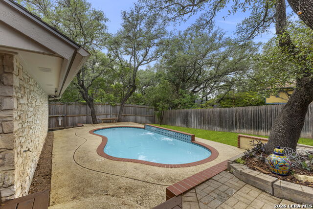 Image 33 of 37 For 3515 Hunters Circle