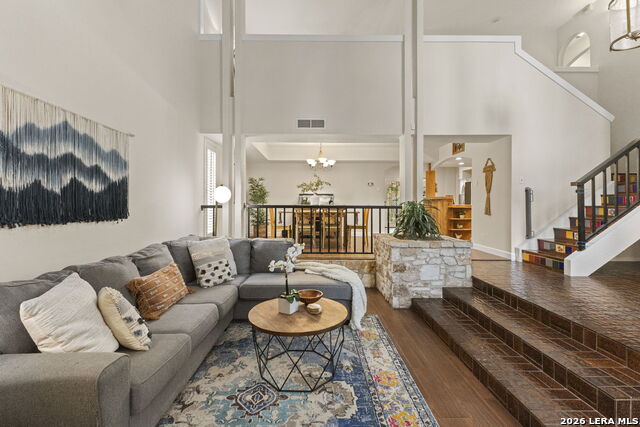 Image 7 of 37 For 3515 Hunters Circle