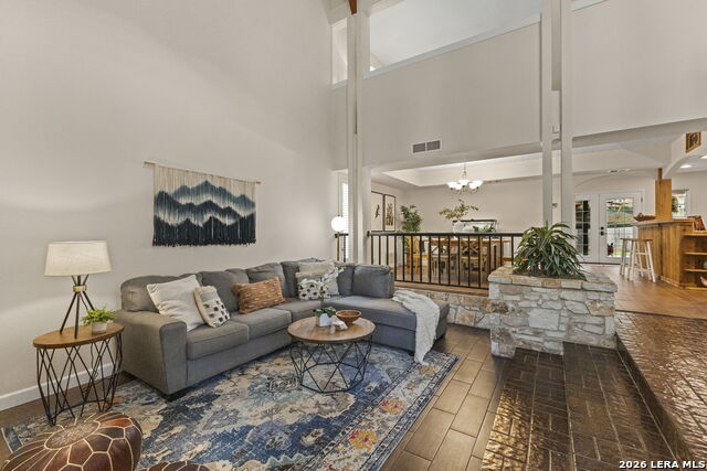 Image 8 of 37 For 3515 Hunters Circle