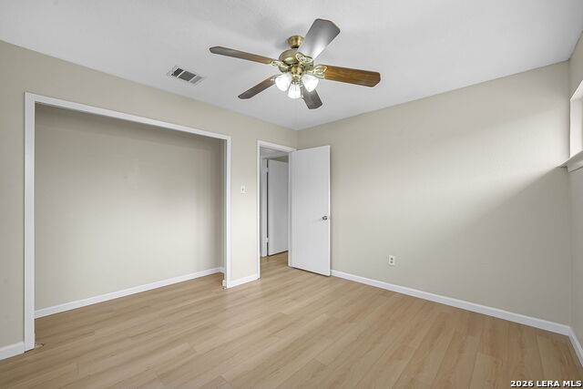 Image 19 of 25 For 9203 Ridge Grove