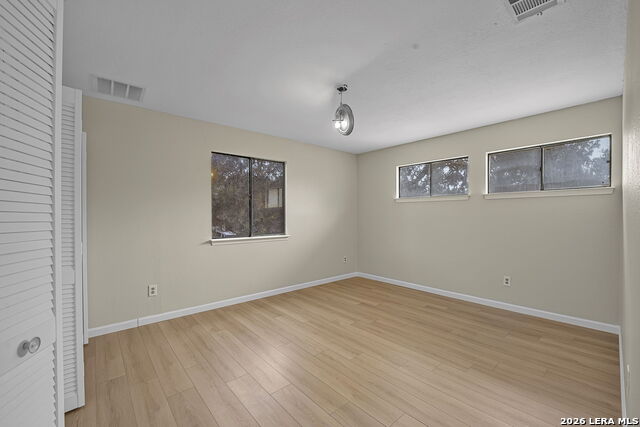 Image 20 of 25 For 9203 Ridge Grove