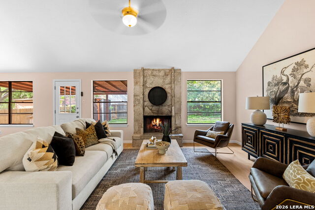 Image 4 of 25 For 9203 Ridge Grove