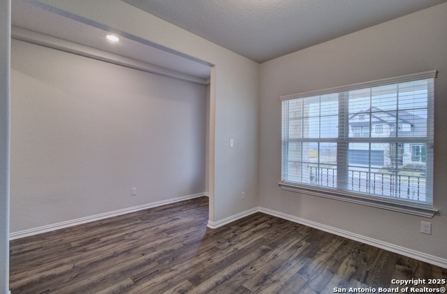 Image 20 of 34 For 1850 Pining Street