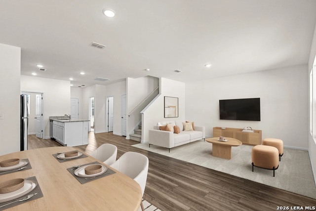 Image 8 of 15 For 4622 Flying Hooves