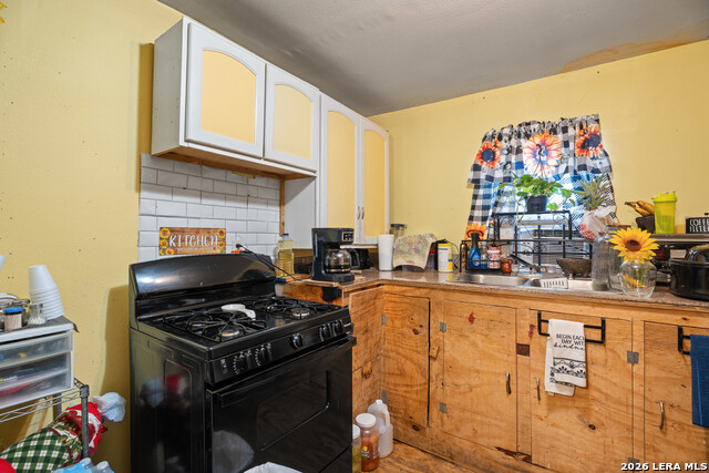 Image 10 of 30 For 116 Parkview