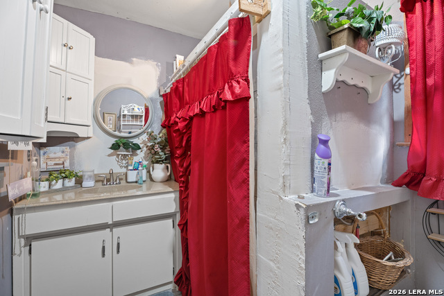 Image 19 of 30 For 116 Parkview