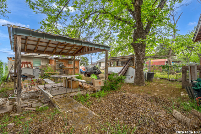 Image 22 of 30 For 116 Parkview