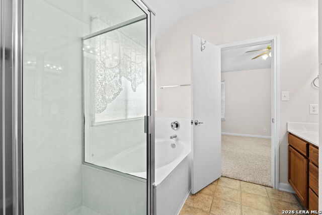 Listing photo id 14 for 3322 Butler Pass