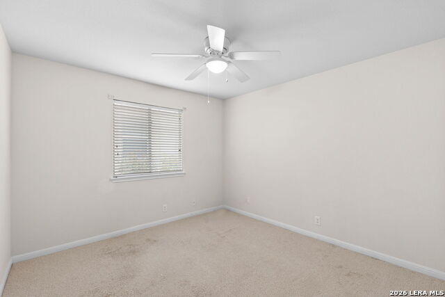 Listing photo id 16 for 3322 Butler Pass