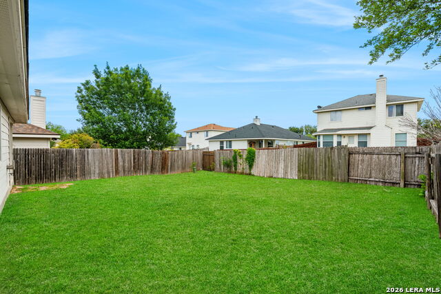 Listing photo id 24 for 3322 Butler Pass