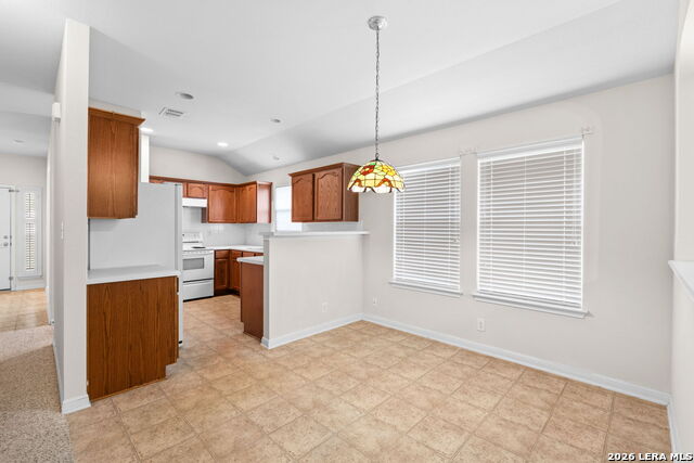 Listing photo id 5 for 3322 Butler Pass