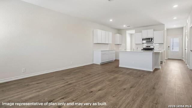 Listing photo id 1 for 12526 Gral Bustamante