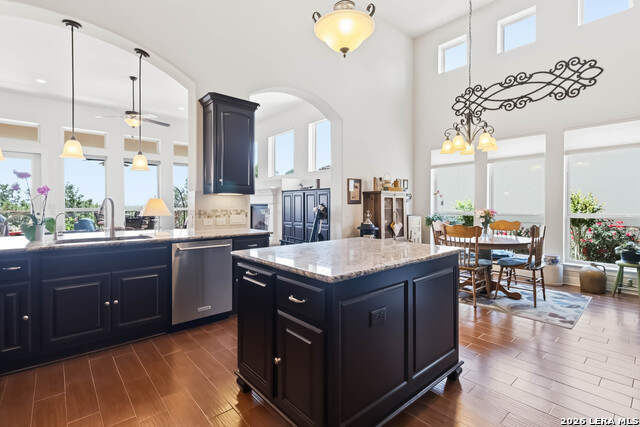 Image 13 of 40 For 22910 Estacado