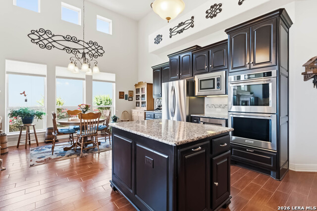 Image 14 of 40 For 22910 Estacado